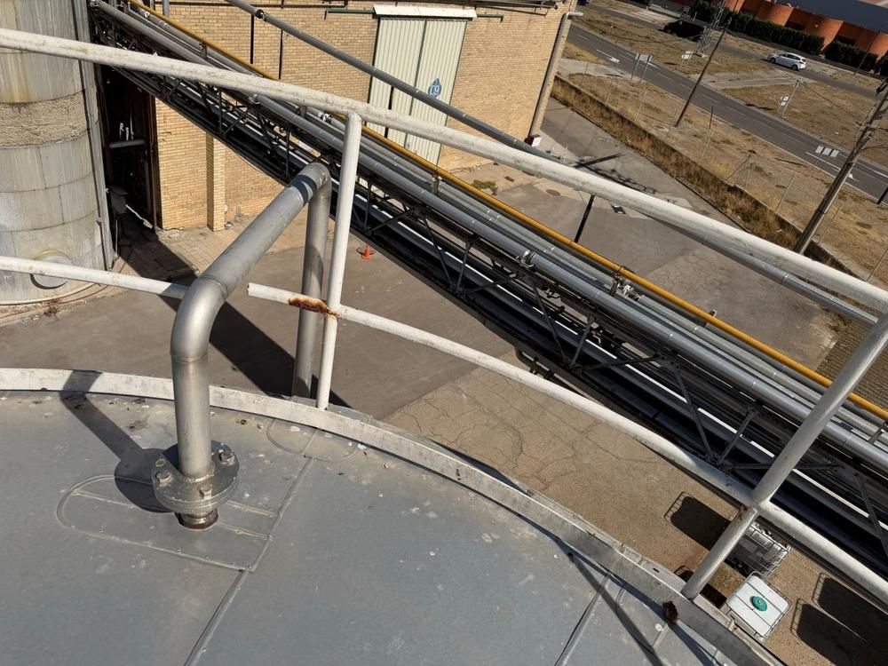 2017 isolated storage tank (100 m³) 100,000 litres