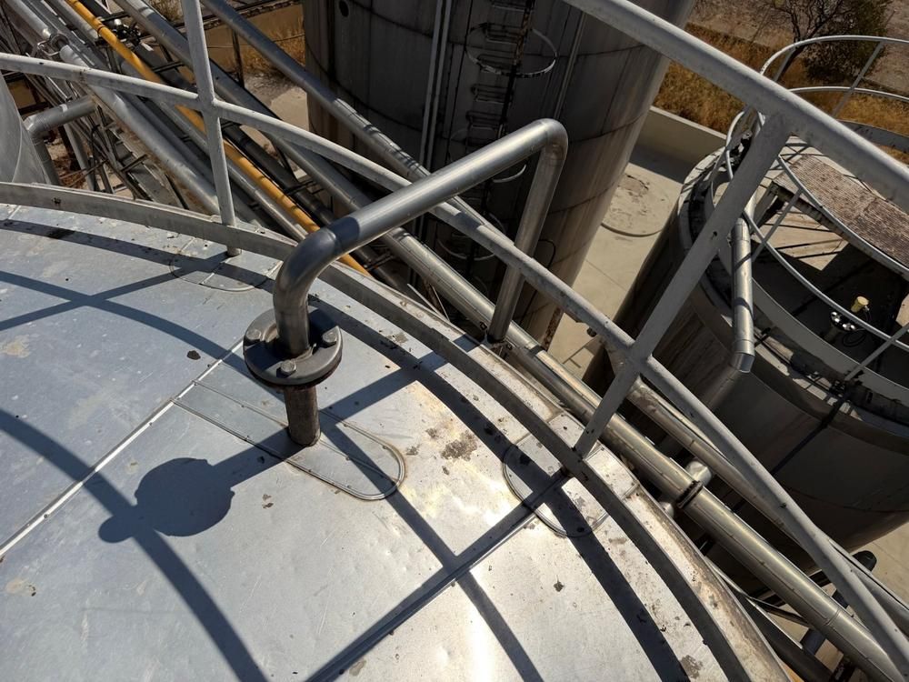2017 isolated storage tank (100 m³) 100,000 litres