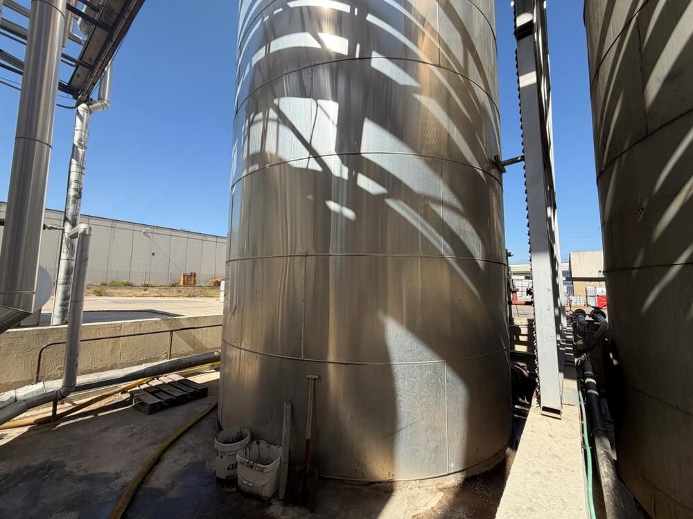 2017 isolated storage tank (100 m³)