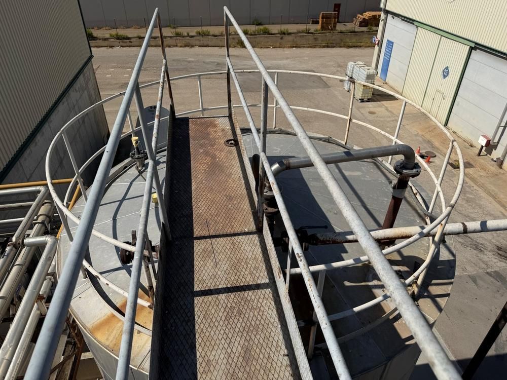 2017 isolated storage tank (100 m³)