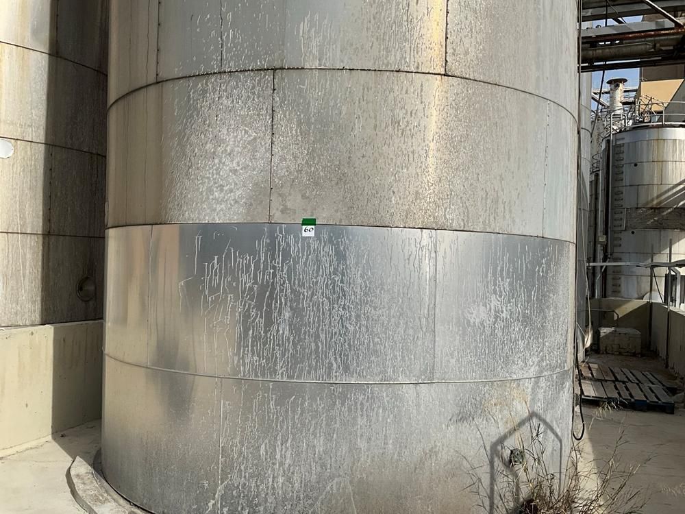 Isolated storage tank (100 m³)