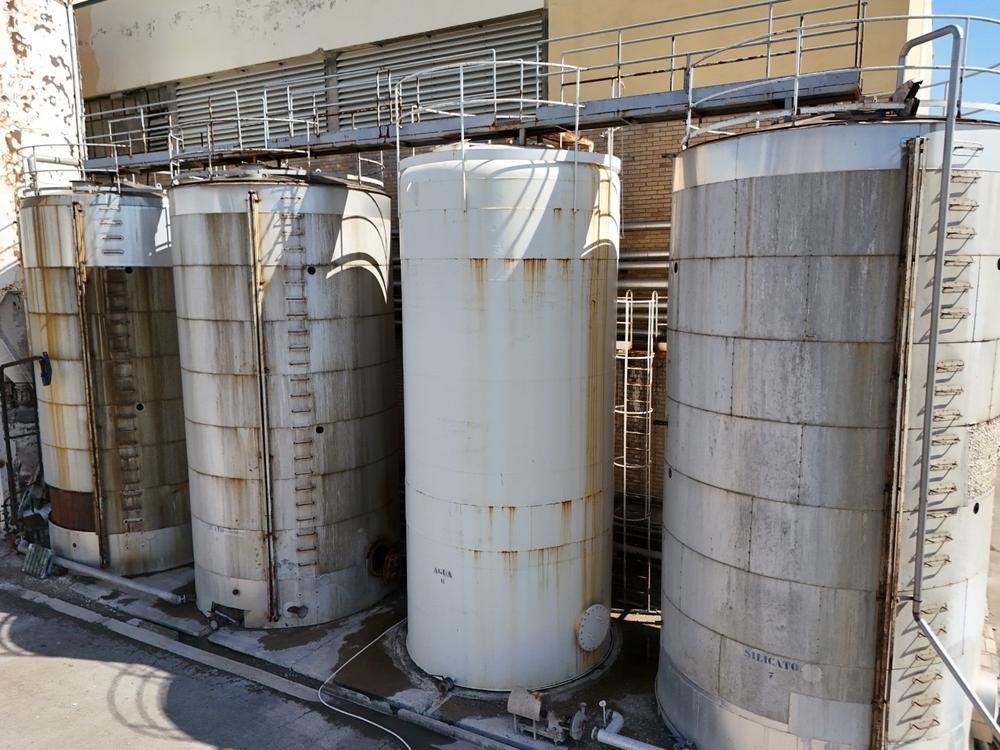 Storage tank (100 m³)