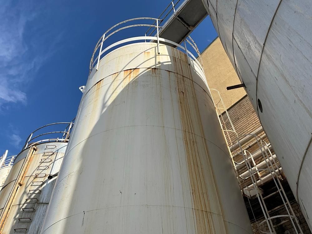 Storage tank (100 m³)