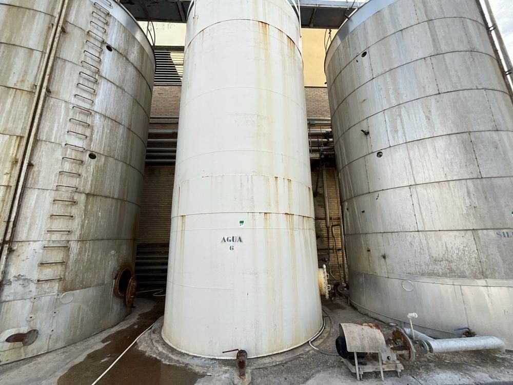 Storage tank (100 m³)