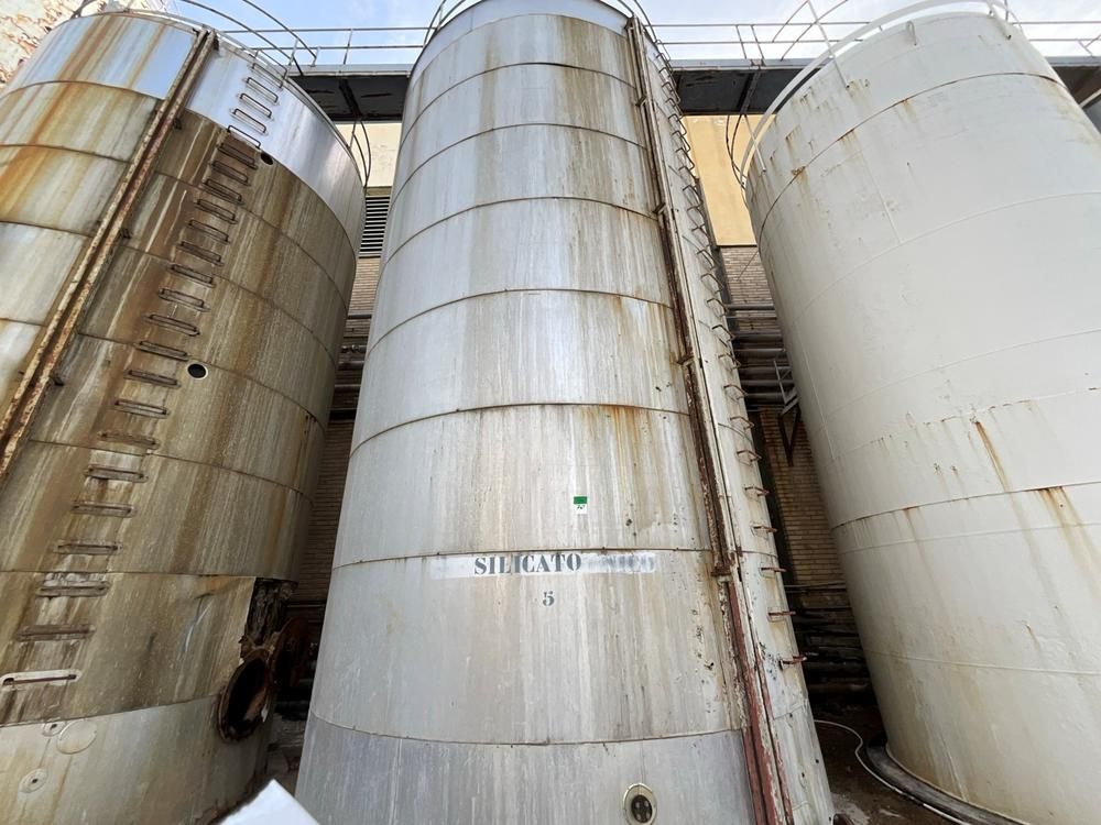 Isolated storage tank (100 m³)