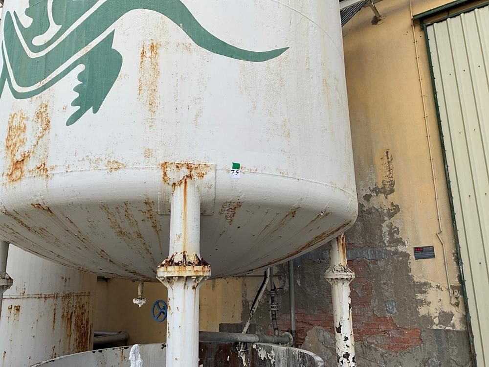 Storage tank