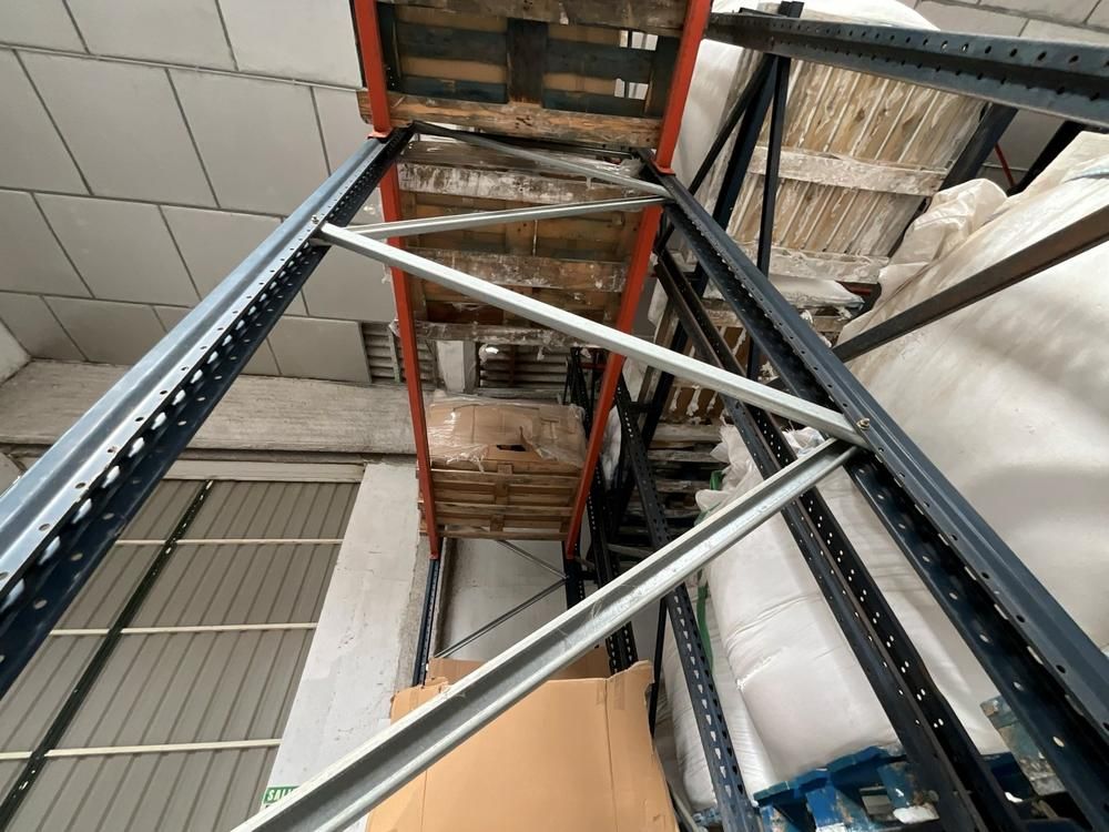 Pallet rack