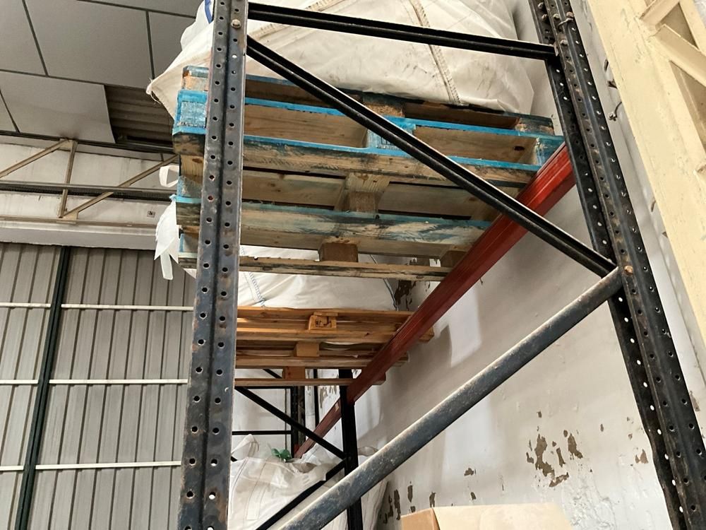 Pallet rack