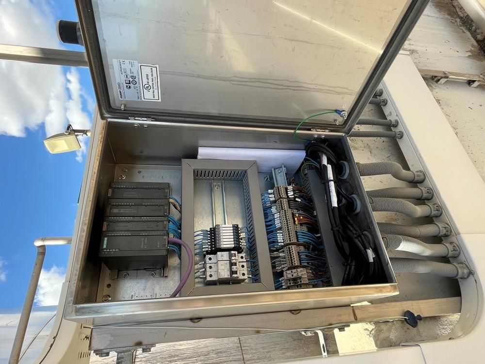 Eldon 4 4X 12 13 Industrial Tank Control Cabinet