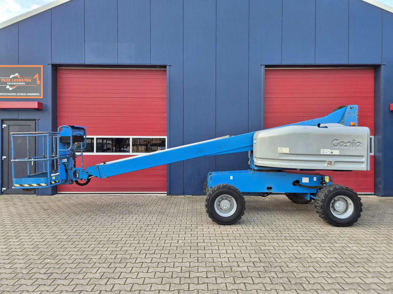 GENIE S40 TELESCOOP HOOGWERKER 4X4 2900 UUR BOUWJAAR 2016