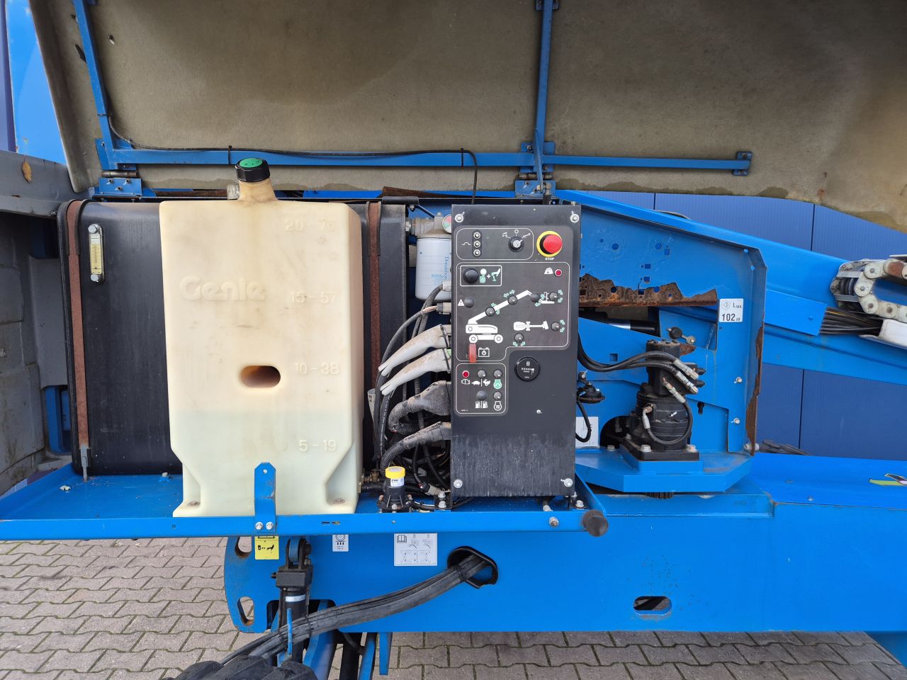 GENIE S40 TELESCOOP HOOGWERKER 4X4 2900 UUR BOUWJAAR 2016