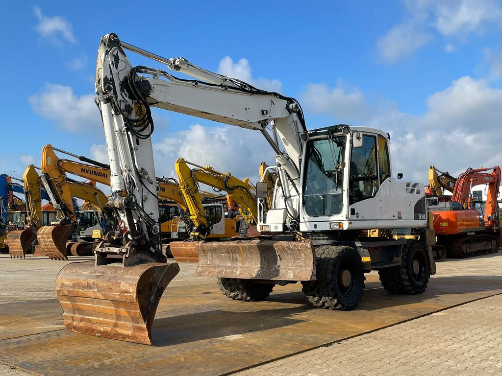 Volvo EW160 C