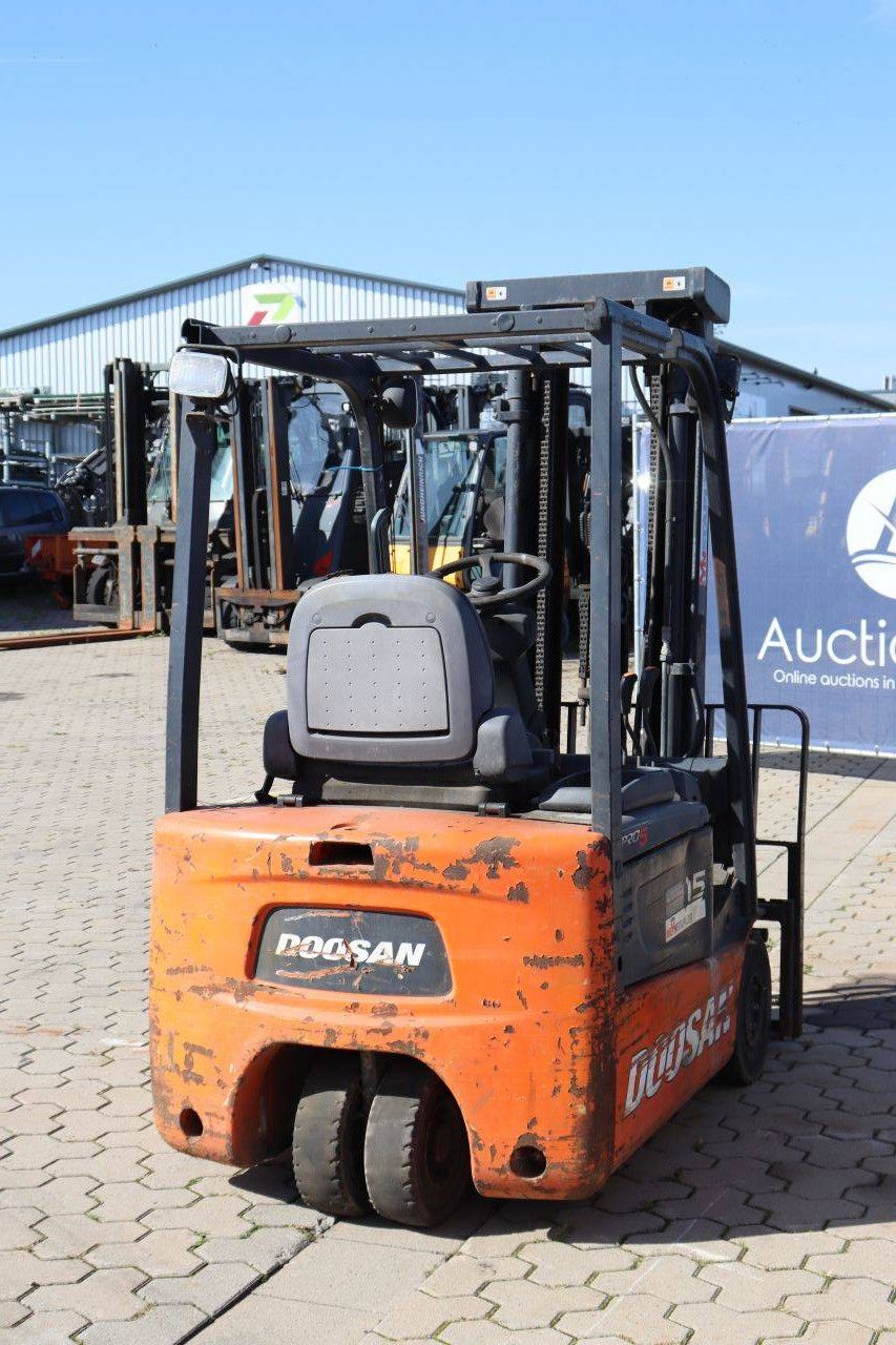 Doosan B15T-5 Electric Forklift 1500kg 3.3m 2007