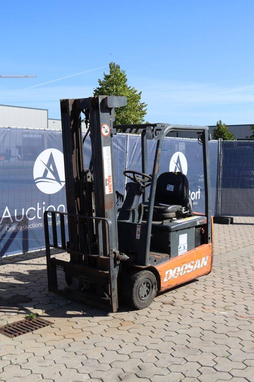 Doosan B15T-5 Electric Forklift 1500kg 3.3m 2007