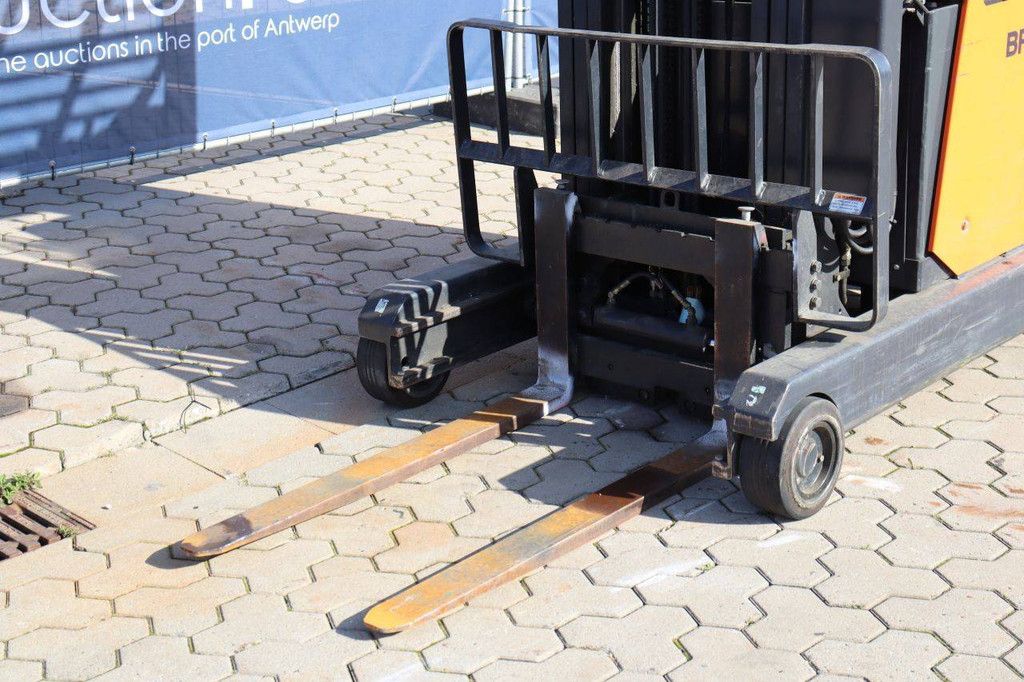 Doosan BR14JW Electric Reach Truck 1400kg 3.3m 2009