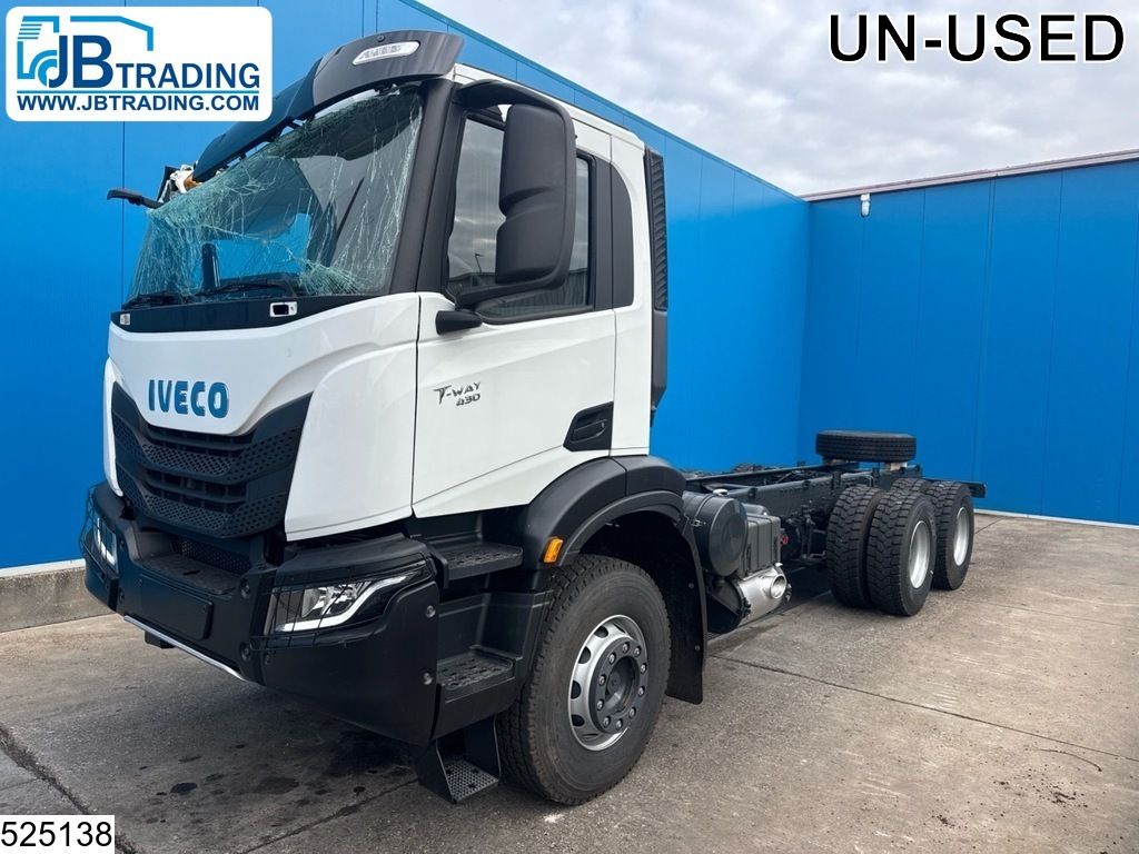 Iveco T-Way 430 6x4, EURO 3, Steel suspension, Hub reduction