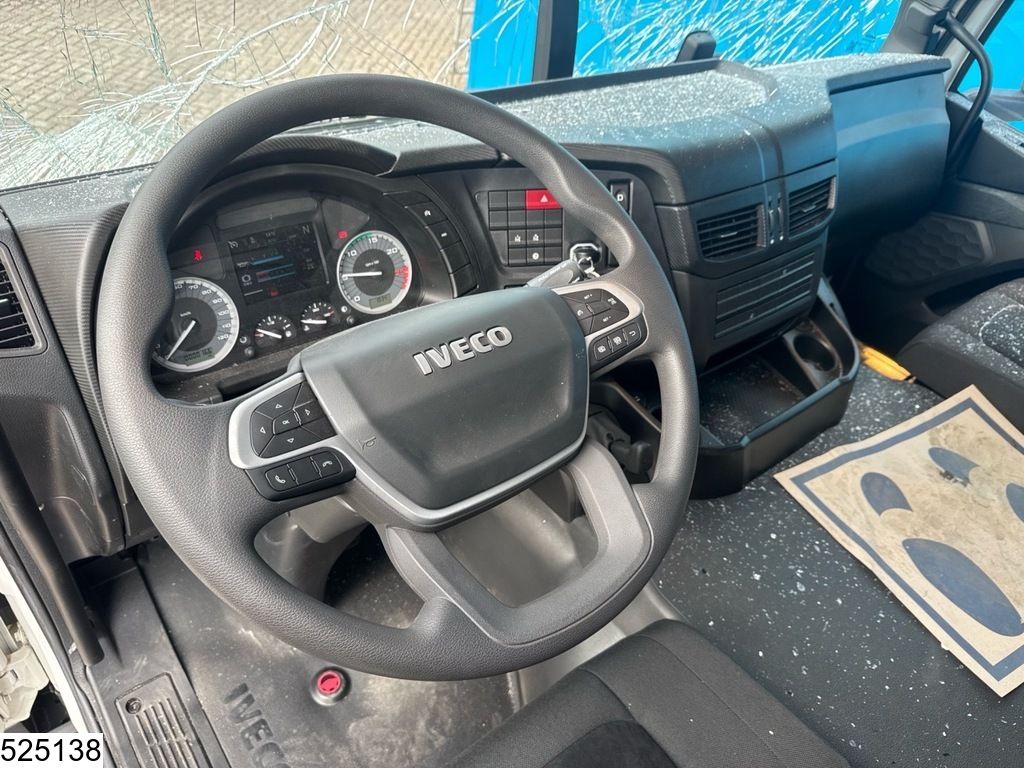 Iveco T-Way 430 6x4, EURO 3, Steel suspension, Hub reduction