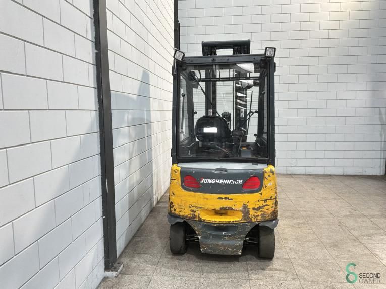 Gabelstapler Elektrisch Jungheinrich EFG 425 2010 Triplex