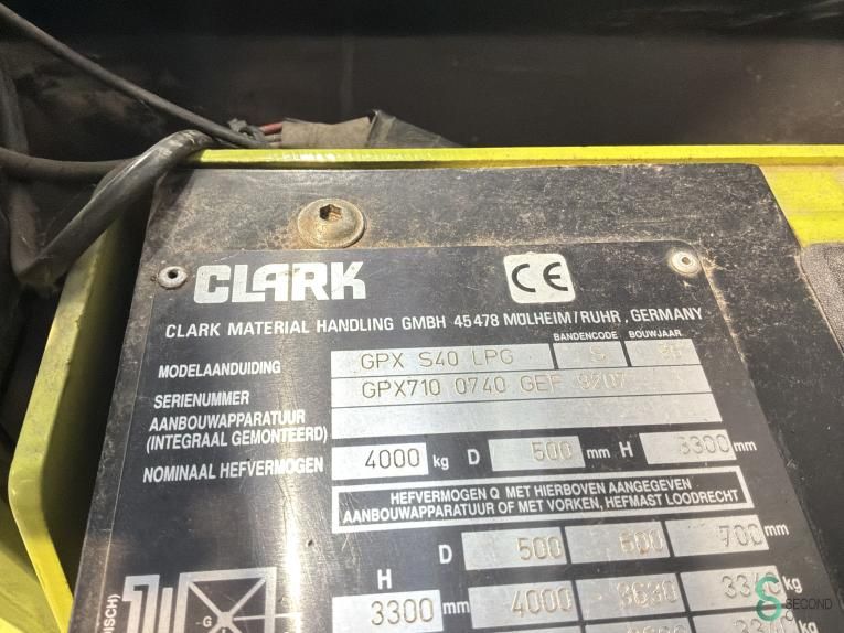 Gabelstapler LPG Clark GLX40 1996 3.+4. Ventil