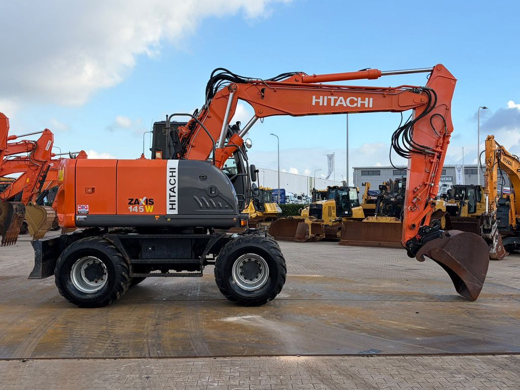 Hitachi ZX145W-3 | Dutch Machine