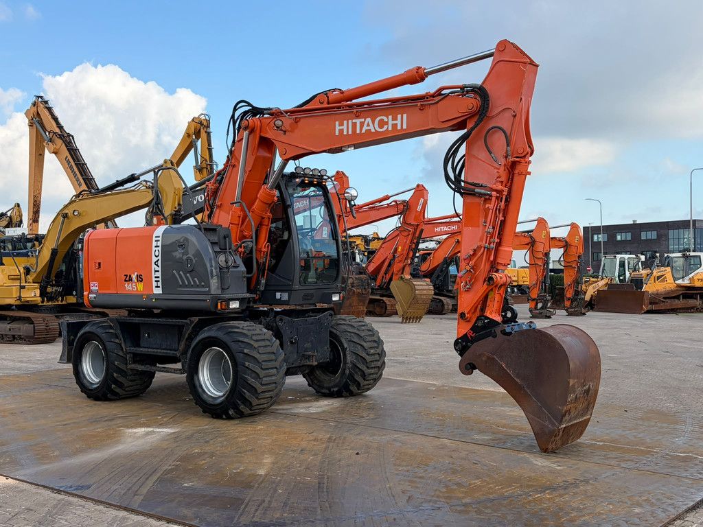 Hitachi ZX145W-3 | Dutch Machine