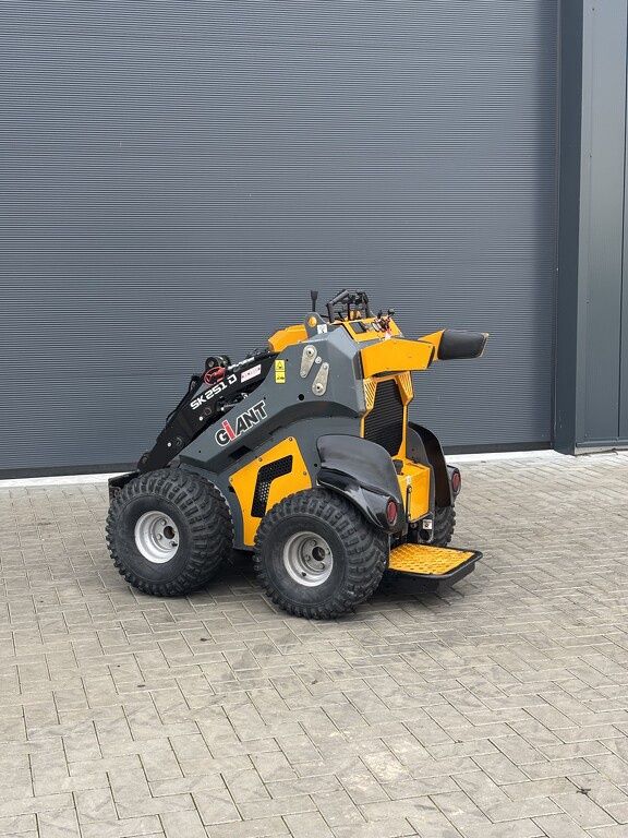Giant SK251D | Skidster | 413 uur