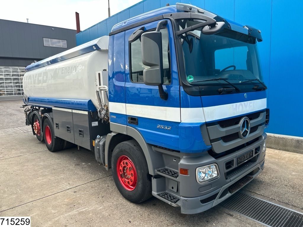 Mercedes Actros 2532 EURO 5, 18.200 Liter, 4 Comp
