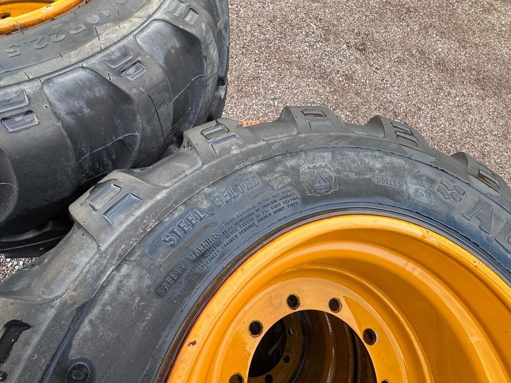 Alliance 620/40R22.5 Banden + velg