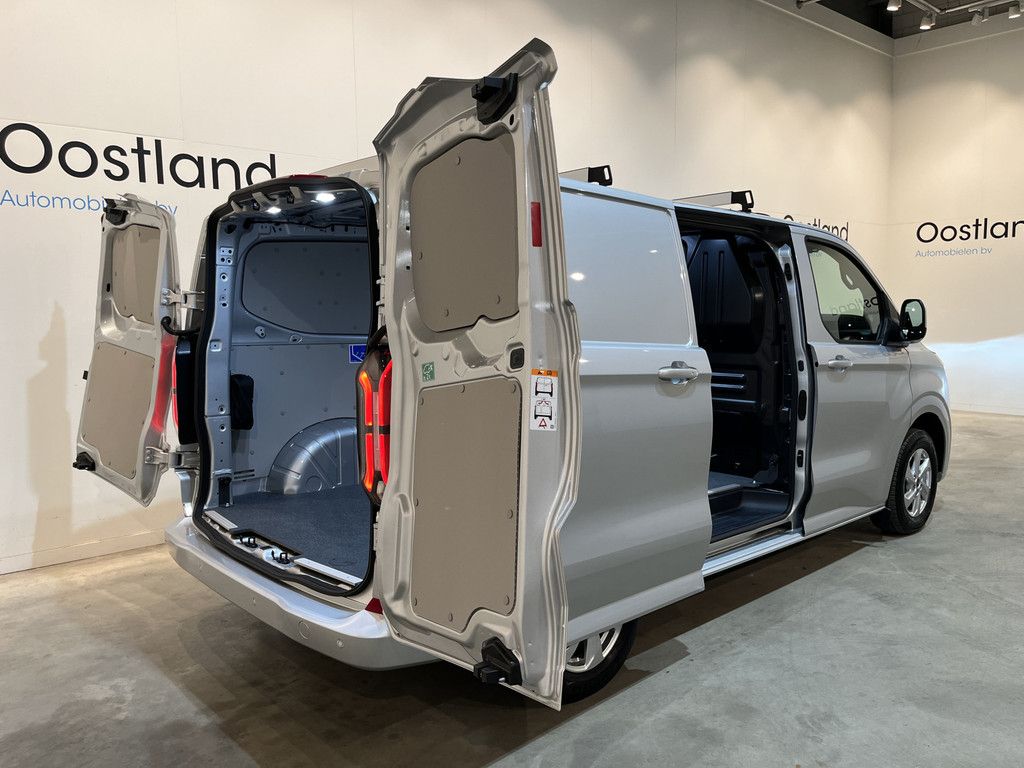 Ford E-Transit Custom 320 L1H1 Limited 64 kWh 218 PK / 100% elektrisch !! / Clima / LED / Cruise Control / Camera / CarPlay / 3-Zits / Z.G.A.N. 3.900 KM !!