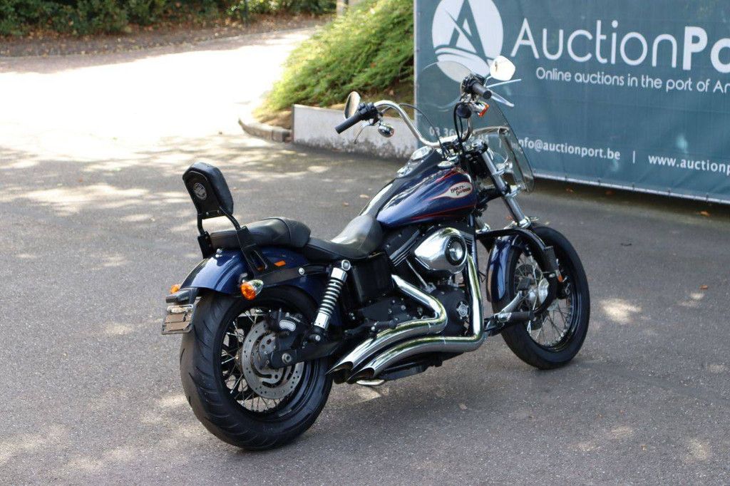 Motor Harley-Davidson DYNA STREET BOB Benzine 2012