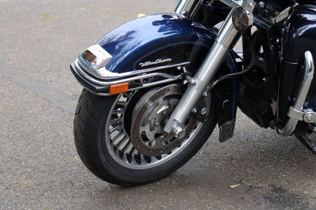 Motorrad Harley-Davidson ULTRA CLASSIC Benzin 2012 (Margin)