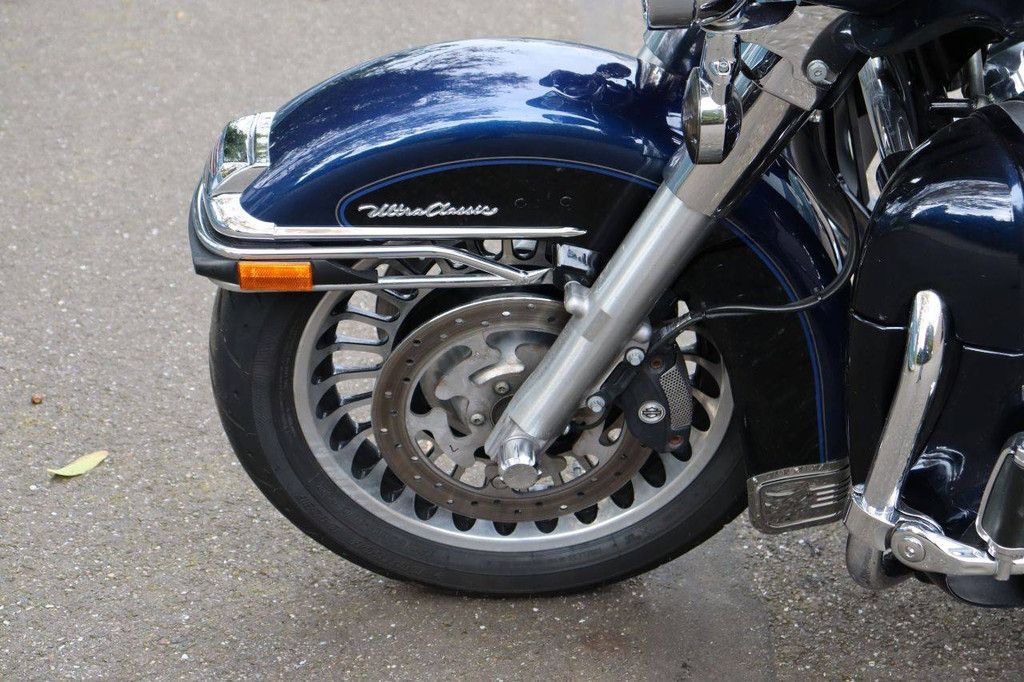 Motorrad Harley-Davidson ULTRA CLASSIC Benzin 2012 (Margin)