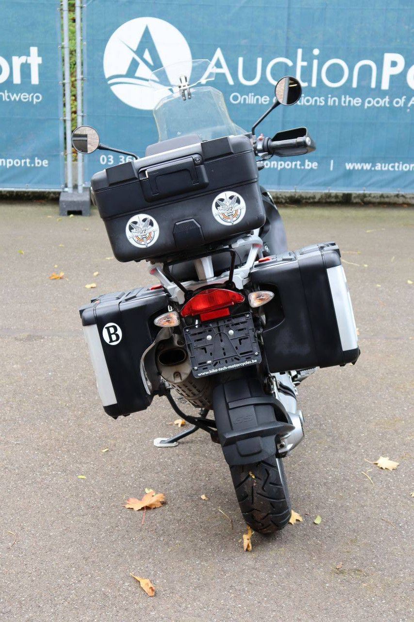 BMW R1200GS Petrol Motorcycle 2007 (Margin)