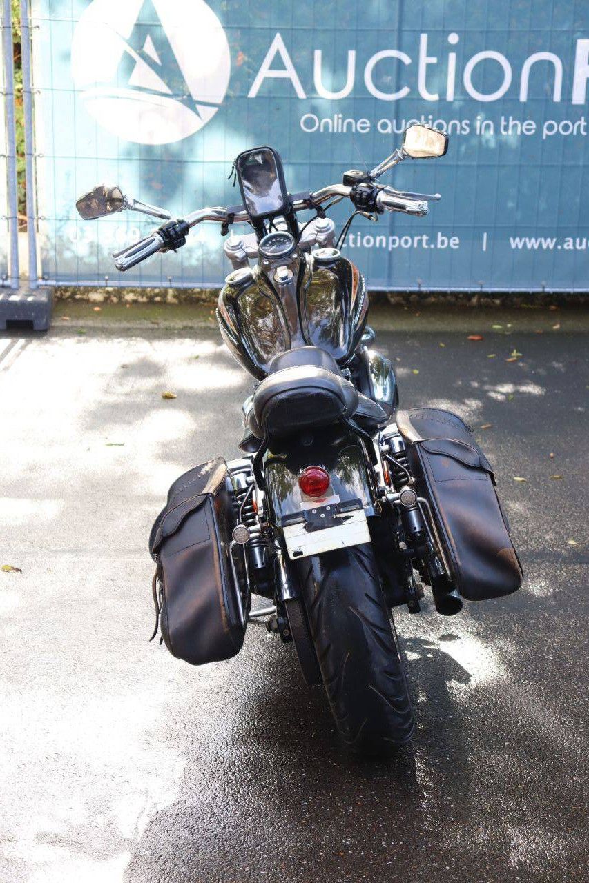 Motorcycle Harley-Davidson DYNA WIDE GLIDE Petrol 2013