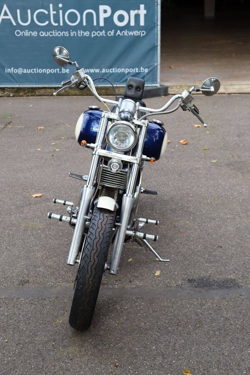 Suzuki VS 1400 Petrol Motorcycle 1998 (Margin)