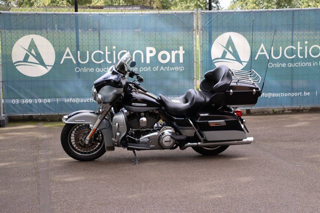 Motorrad Harley-Davidson ULTRA CLASSIC Benzin 2011