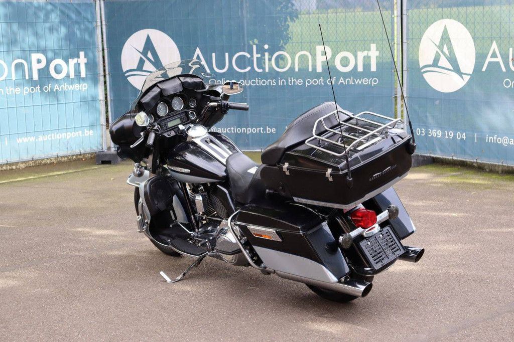 Motorrad Harley-Davidson ULTRA CLASSIC Benzin 2011
