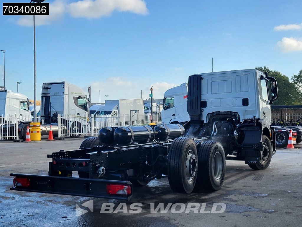 Iveco S-Way 340 6X2 NEW! CNG 420cm Lift+steering axle Gearbox PTO ACC