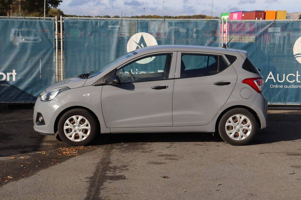 Hyundai i10 Benziner 66 PS Pkw 2015 (Marge)