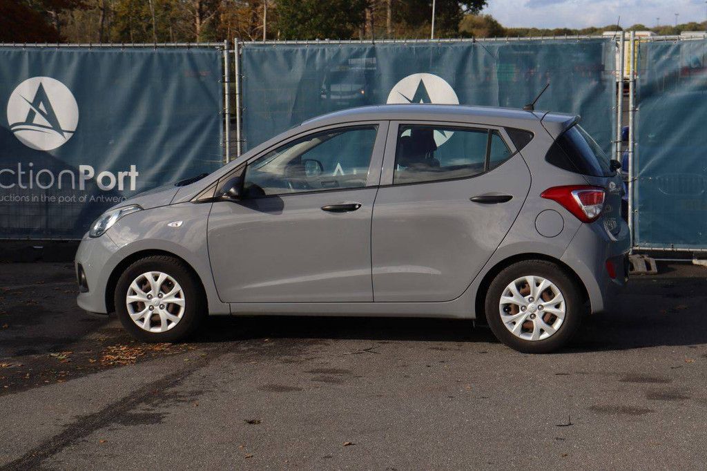 Hyundai i10 Benziner 66 PS Pkw 2015 (Marge)