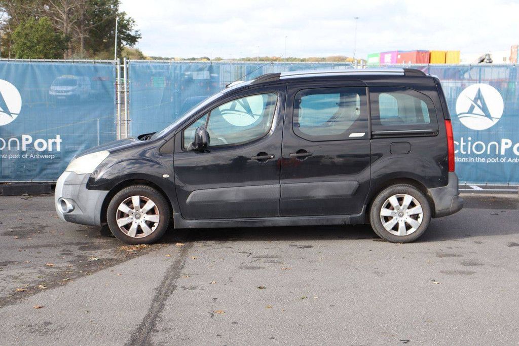 Passenger car Citroen Berlingo Diesel 90hp 2010 (Margin)