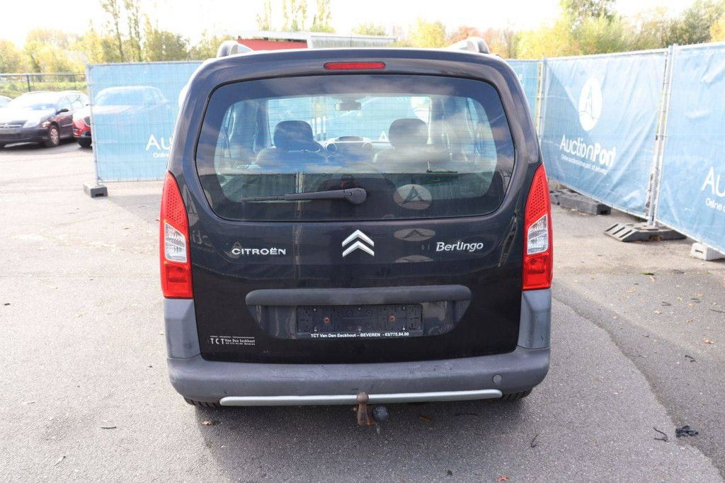 Passenger car Citroen Berlingo Diesel 90hp 2010 (Margin)