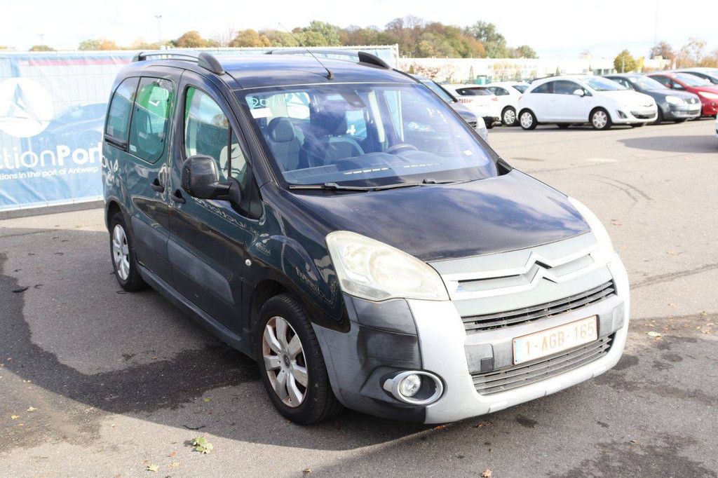 Passenger car Citroen Berlingo Diesel 90hp 2010 (Margin)