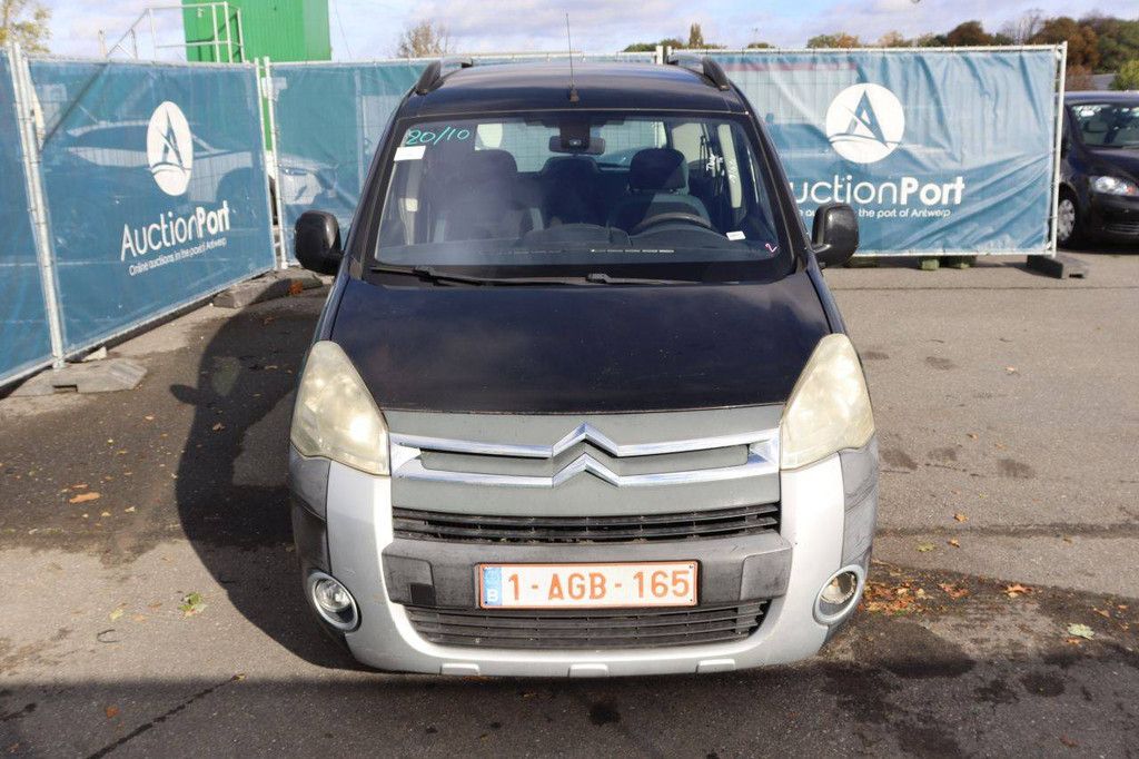 Passenger car Citroen Berlingo Diesel 90hp 2010 (Margin)