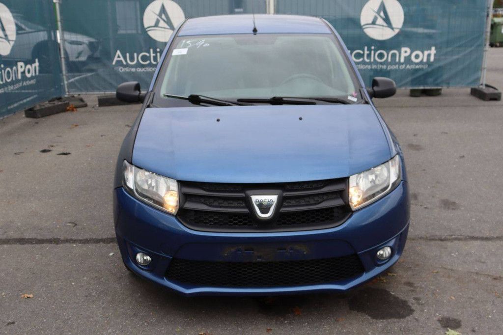 Pkw Dacia Sandero Benzin 75 PS 2013 (Margin)