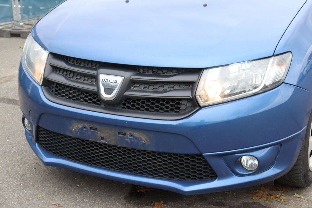 Pkw Dacia Sandero Benzin 75 PS 2013 (Margin)
