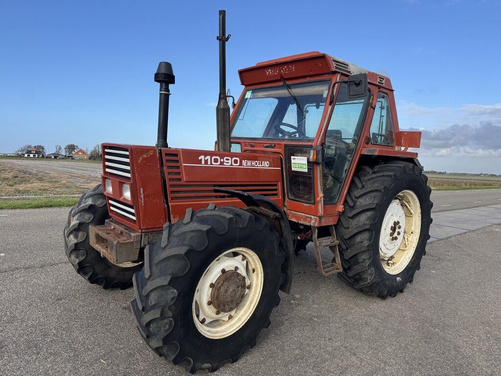 New Holland 110-90DT