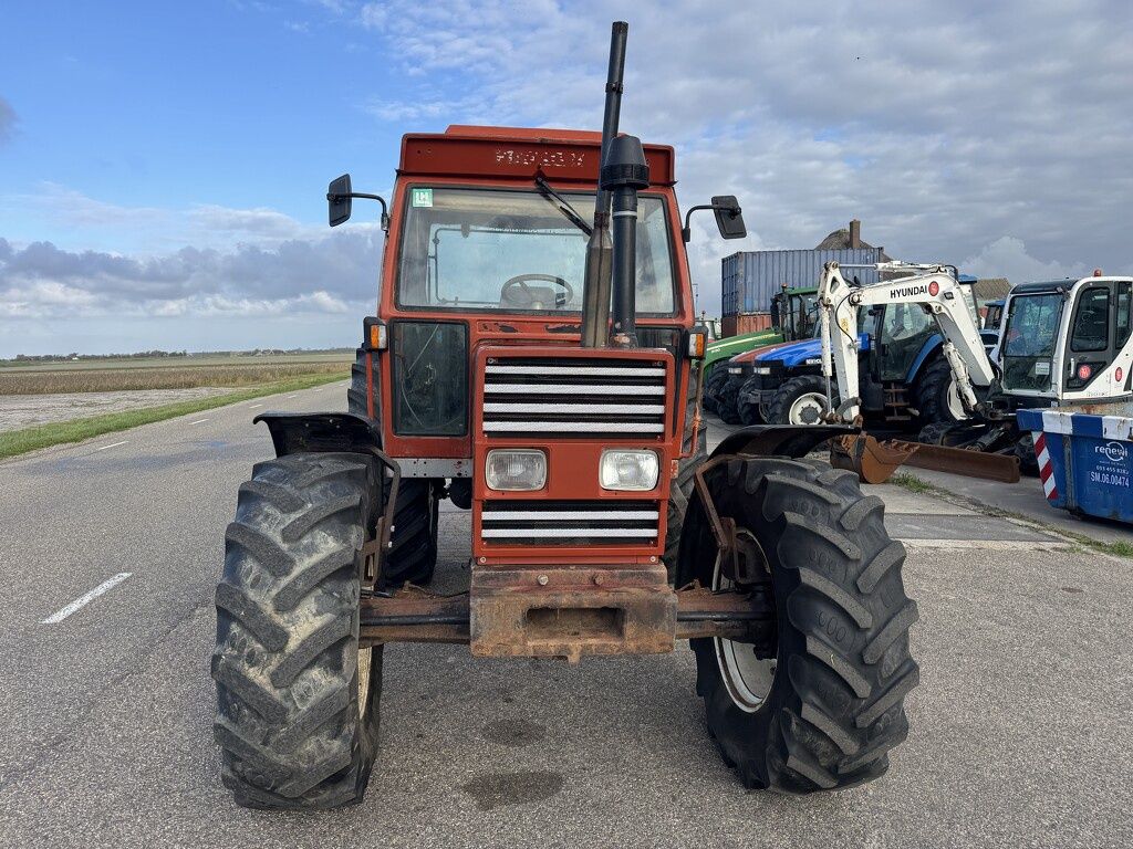 New Holland 110-90DT
