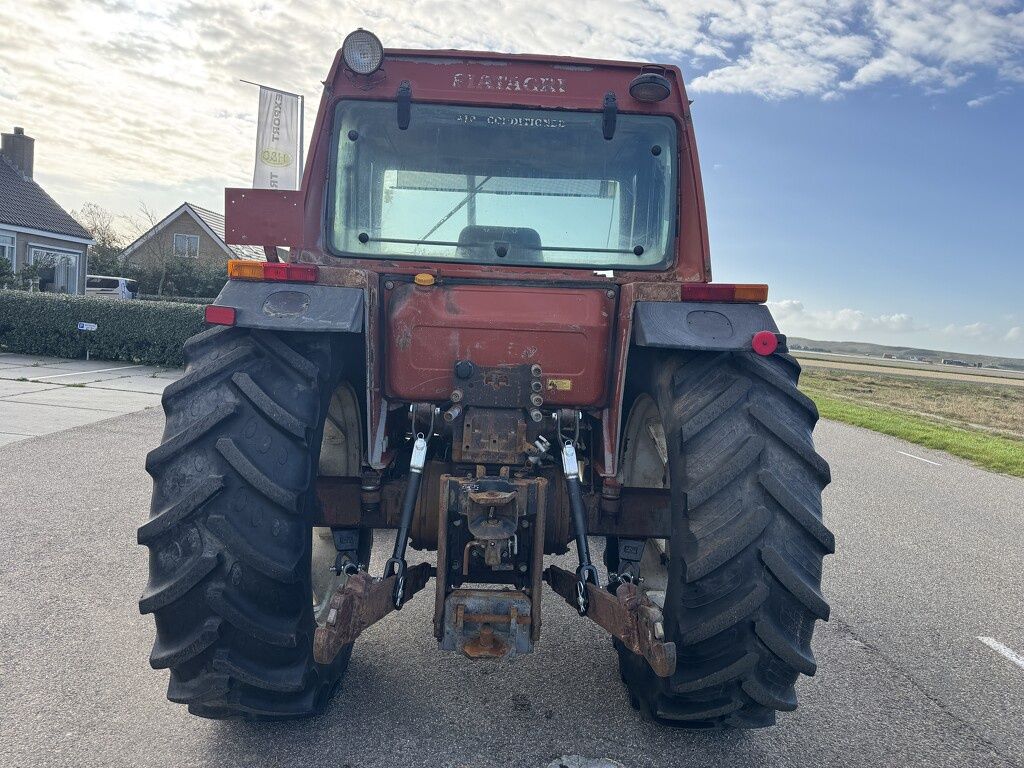 New Holland 110-90DT