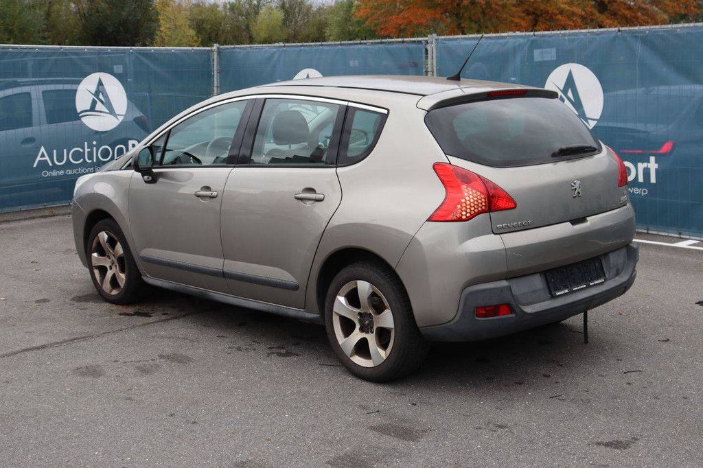 Pkw Peugeot 3008 Diesel 112 PS 2012 (Margin)